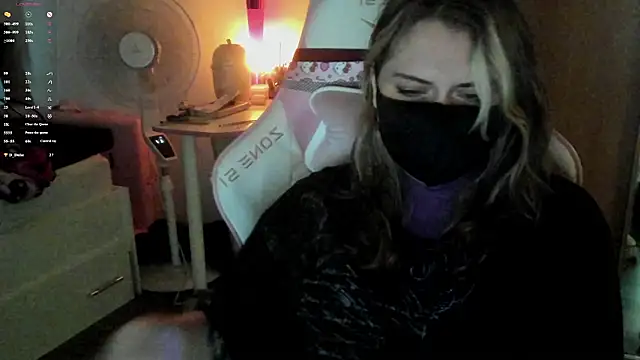 Snapshot of stupidcassie chatting on July 6, 2026, 11:28 am stupidcassie online show from July 6, 2026, 11:28 am