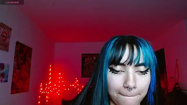 Victoria Goddes online show from July 17, 2026, 4:53 am