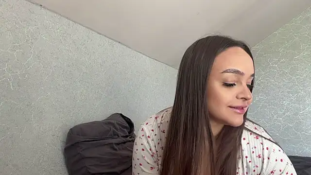 Snapshot of RamonaLavelett chatting on July 15, 2026, 7:04 am RamonaLavelett online show from July 15, 2026, 7:04 am