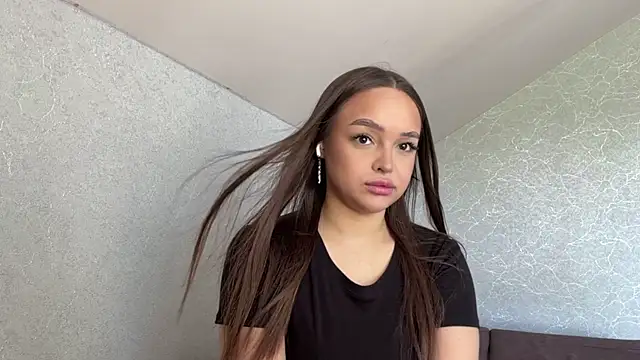 Snapshot of RamonaLavelett chatting on July 11, 2026, 7:08 am RamonaLavelett online show from July 11, 2026, 7:08 am