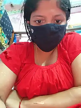 moumondal4 online show from July 10, 2026, 6:13 am