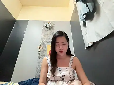 Snapshot of topofanAngel chatting on July 20, 2026, 10:11 am topofanAngel online show from July 20, 2026, 10:11 am