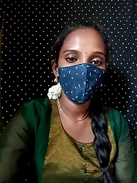 Snapshot of Tamil_Soloqueen_001 chatting on July 10, 2026, 5:18 am Tamil Soloqueen 001 online show from July 10, 2026, 5:18 am