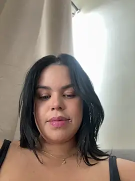 AliceStarshine online show from April 19, 2026, 4:41 pm