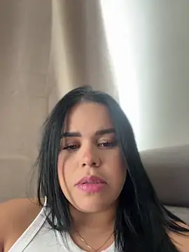 AliceStarshine online show from July 2, 2026, 7:31 pm