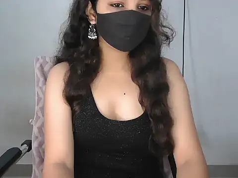 Snapshot of Naughty_Meena chatting on July 20, 2026, 9:16 am Naughty Meena online show from July 20, 2026, 9:16 am