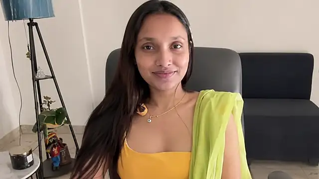Sonia banu76 online show from July 4, 2026, 6:20 am