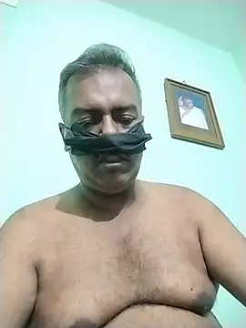 Snapshot of daddy_small_dick chatting on July 19, 2026, 12:46 pm daddy small dick online show from July 19, 2026, 12:46 pm