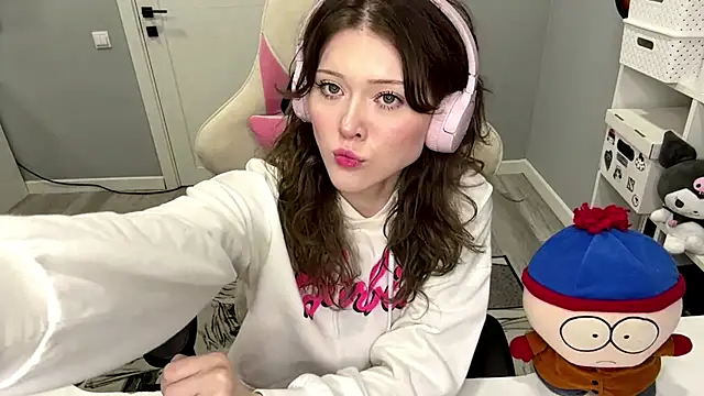 OopsieBaby online show from July 16, 2026, 1:52 pm