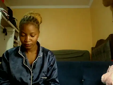 Snapshot of sexybaddie27 chatting on July 10, 2026, 3:23 pm sexybaddie27 online show from July 10, 2026, 3:23 pm