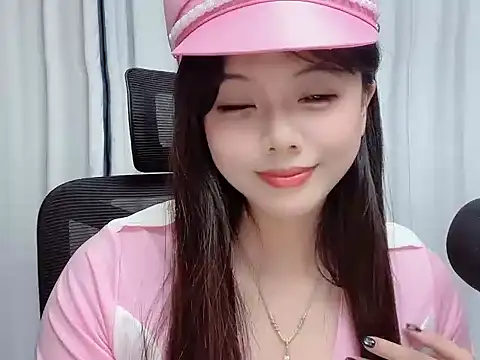 Snapshot of Xiaoxue689 chatting on July 7, 2026, 10:19 am Xiaoxue689 online show from July 7, 2026, 10:19 am