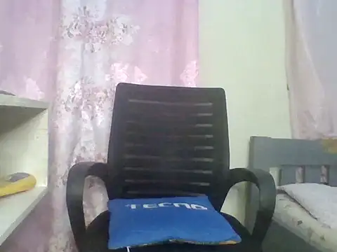 Snapshot of Barbiedarl chatting on July 19, 2026, 11:12 pm Barbiedarl online show from July 19, 2026, 11:12 pm