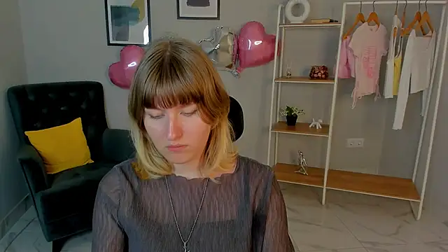Snapshot of Ashley_Little chatting on July 11, 2026, 11:43 am Ashley Little online show from July 11, 2026, 11:43 am