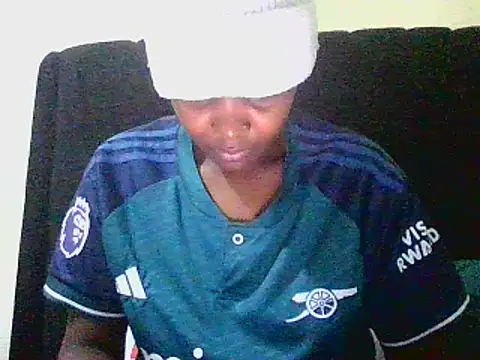 Snapshot of Knowti chatting on July 15, 2026, 11:17 am Knowti online show from July 15, 2026, 11:17 am