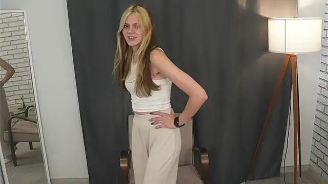 Snapshot of JessicaNyberg chatting on July 8, 2026, 4:46 am JessicaNyberg online show from July 8, 2026, 4:46 am
