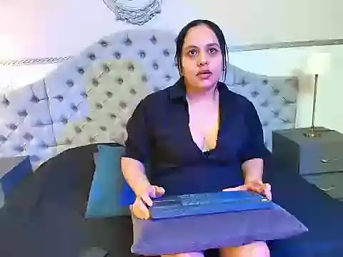 Snapshot of MariaBelenX chatting on July 15, 2026, 12:12 pm MariaBelenX online show from July 15, 2026, 12:12 pm