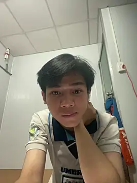 Shin210 online show from July 16, 2026, 4:37 pm