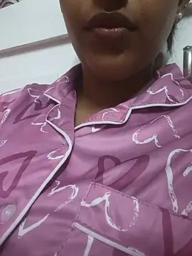 sharmilasingh89 online show from July 9, 2026, 8:30 pm