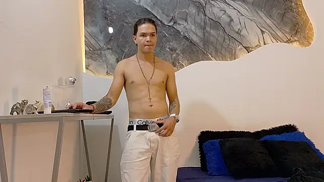 ThiagoBrooks  online show from July 13, 2026, 1:43 pm