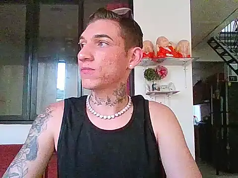 Snapshot of liam_carter2 chatting on July 9, 2026, 9:58 pm liam carter2 online show from July 9, 2026, 9:58 pm