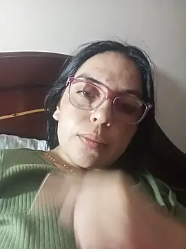 Snapshot of Julietitamor chatting on July 14, 2026, 5:01 am Julietitamor online show from July 14, 2026, 5:01 am