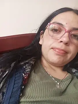 Snapshot of Julietitamor chatting on July 14, 2026, 5:52 pm Julietitamor online show from July 14, 2026, 5:52 pm