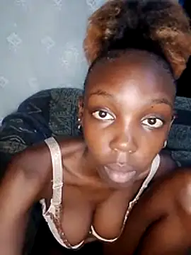 Slimmhottie254 online show from July 21, 2026, 1:12 pm