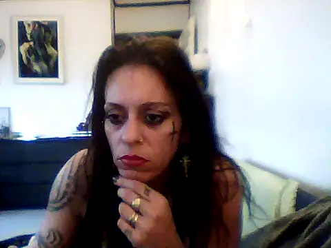 FreakyMaggie online show from August 10, 2026, 4:52 am