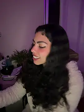 Amaya-love online show from July 14, 2026, 4:39 am