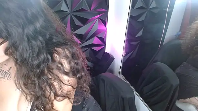 karinablanco online show from July 17, 2026, 10:56 am
