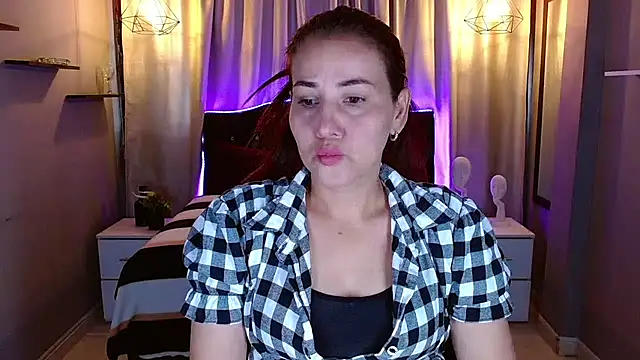 Snapshot of kathekitten chatting on July 16, 2026, 7:33 pm kathekitten online show from July 16, 2026, 7:33 pm