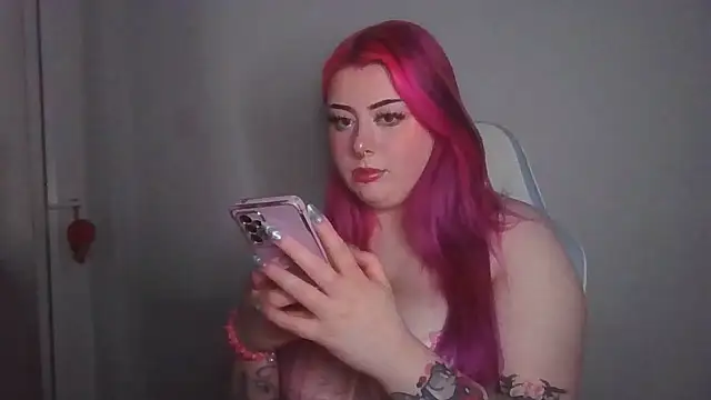 okayyyhoney online show from July 18, 2026, 2:31 am