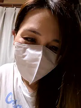 hiiroo0506 online show from July 14, 2026, 4:24 pm