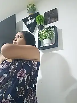 lobita23  online show from July 19, 2026, 12:46 pm