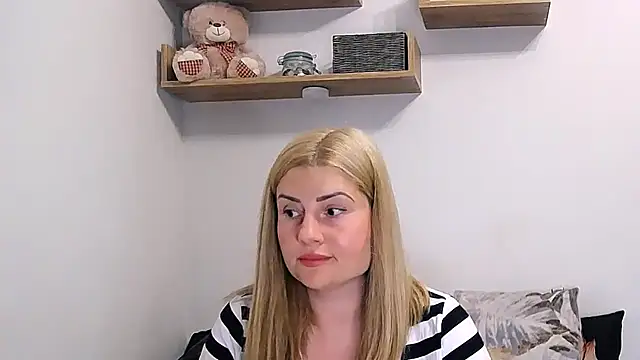 alisenties online show from July 12, 2026, 3:13 pm