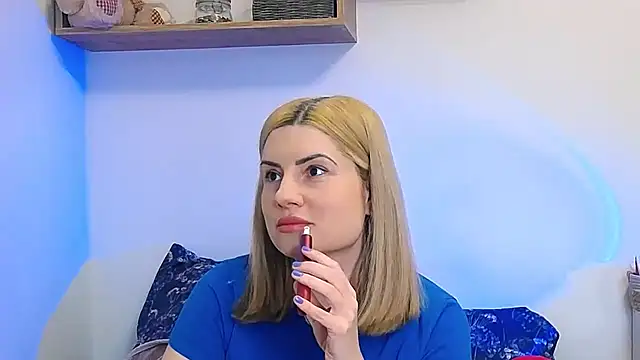 Snapshot of alisenties chatting on March 19, 2026, 4:18 pm alisenties online show from March 19, 2026, 4:18 pm