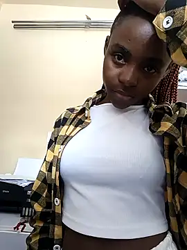 Snapshot of kemmy_sweet chatting on July 13, 2026, 1:10 pm kemmy sweet online show from July 13, 2026, 1:10 pm
