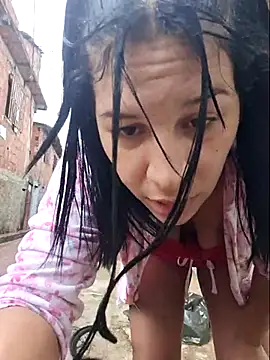 mia69rober online show from July 20, 2026, 7:16 pm