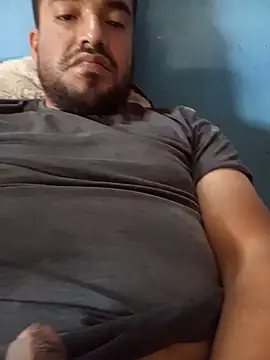 Elgallonegro10 online show from August 4, 2026, 10:47 pm