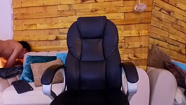 Snapshot of mark_walker_ chatting on July 20, 2026, 7:49 pm mark walker online show from July 20, 2026, 7:49 pm