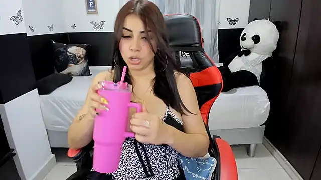lucy007  online show from June 30, 2026, 11:16 pm