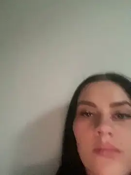 mellis001 online show from August 4, 2026, 6:23 pm