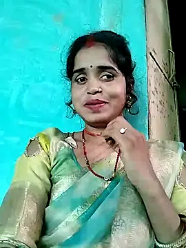 Simran Love143 online show from July 19, 2026, 5:49 am