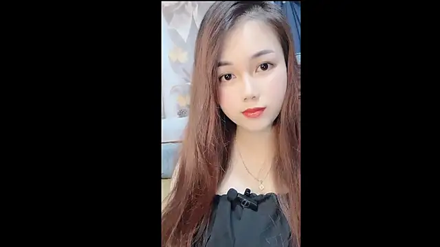 My-SunshinEe online show from July 25, 2026, 6:14 pm