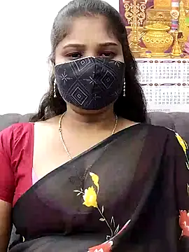 Snapshot of Kanishka77 chatting on July 18, 2026, 2:36 pm Kanishka77 online show from July 18, 2026, 2:36 pm