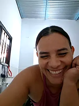 Yuli6x9 online show from July 21, 2026, 4:19 pm