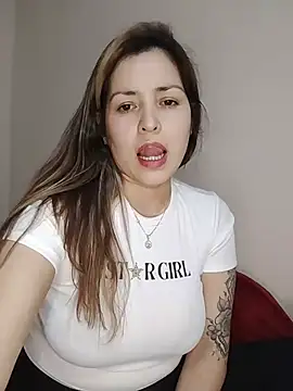 busty lorenaa online show from July 31, 2026, 5:29 am