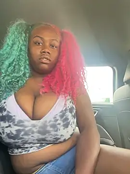 kylanluvv online show from July 17, 2026, 5:32 pm