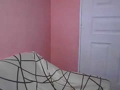 SaucyPussyxx online show from July 19, 2026, 1:08 pm