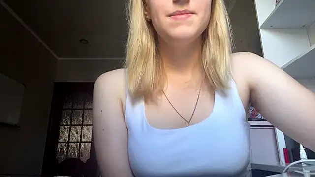 Snapshot of RollingSweet chatting on July 20, 2026, 6:43 am RollingSweet online show from July 20, 2026, 6:43 am